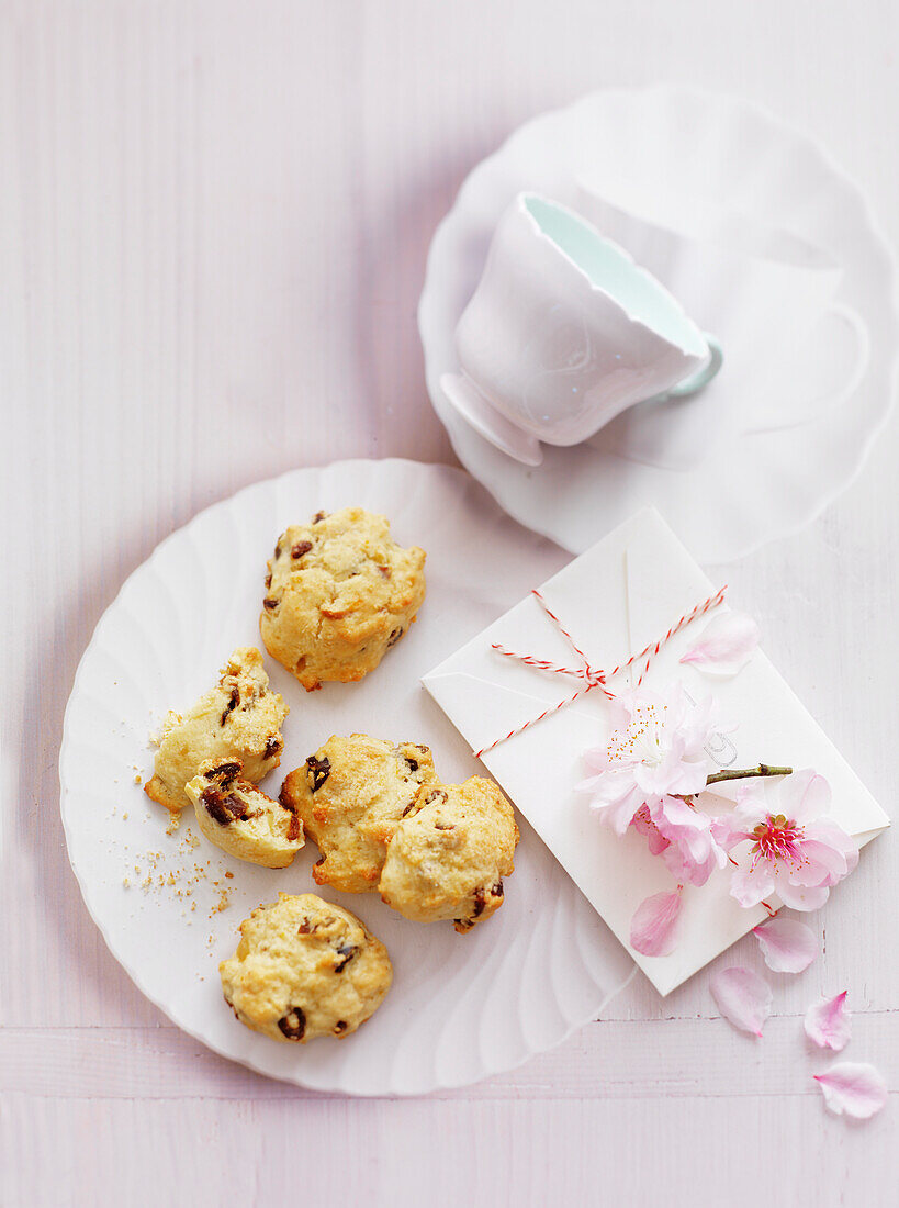 Mini date and ginger rock cakes