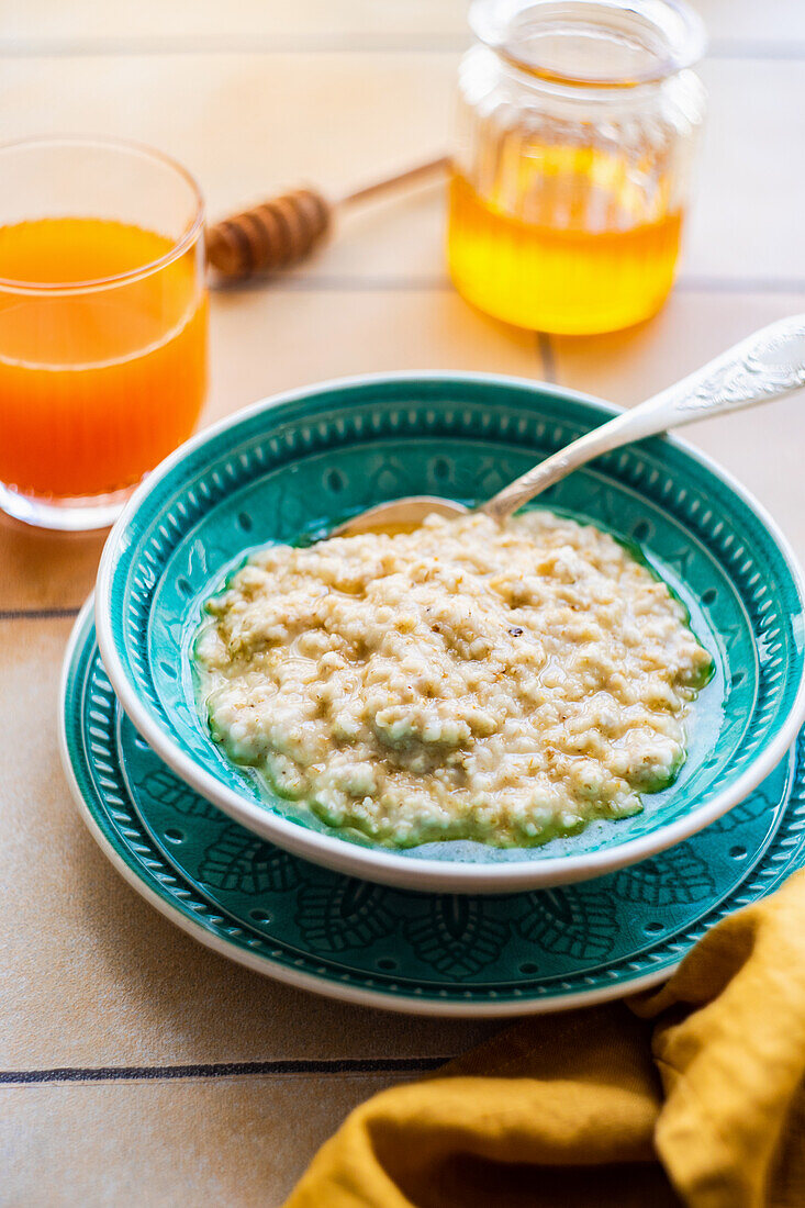 Porridge mit Honig