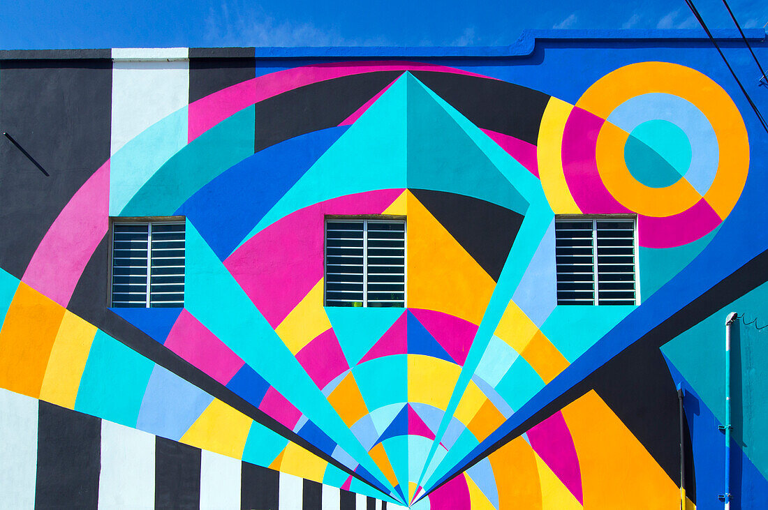 Graphic wall art in Puerto Rico