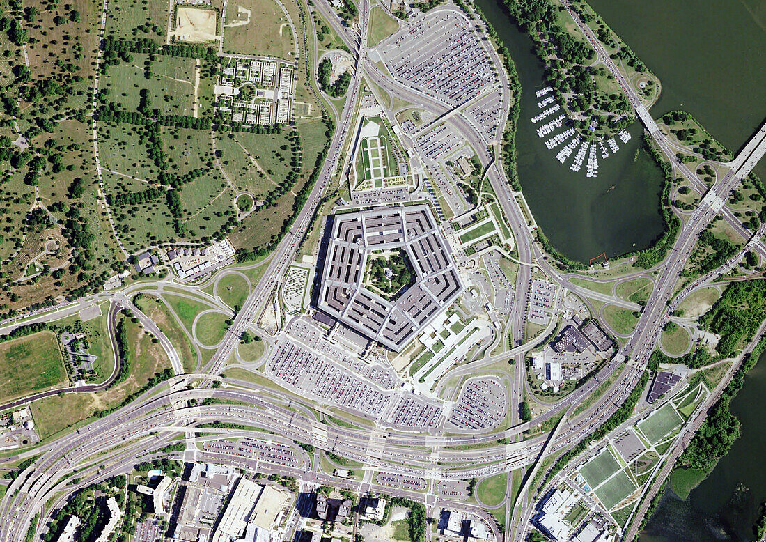 The Pentagon, Washington DC, USA, satellite image