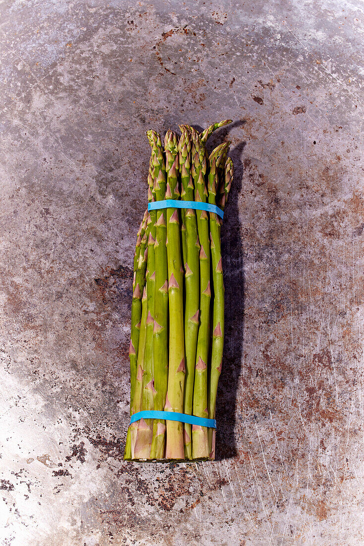 Green asparagus