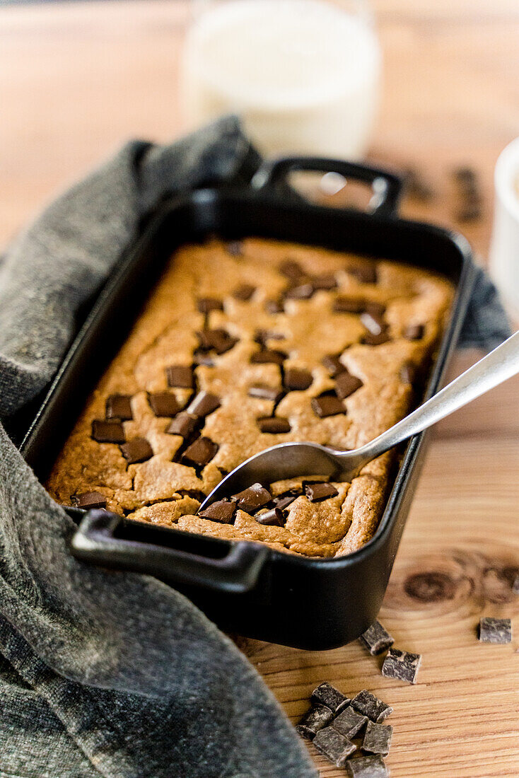 Baked Oatmeal - Müsli-Kuchen mit Haferflocken, Bananen und Erdnussbutter