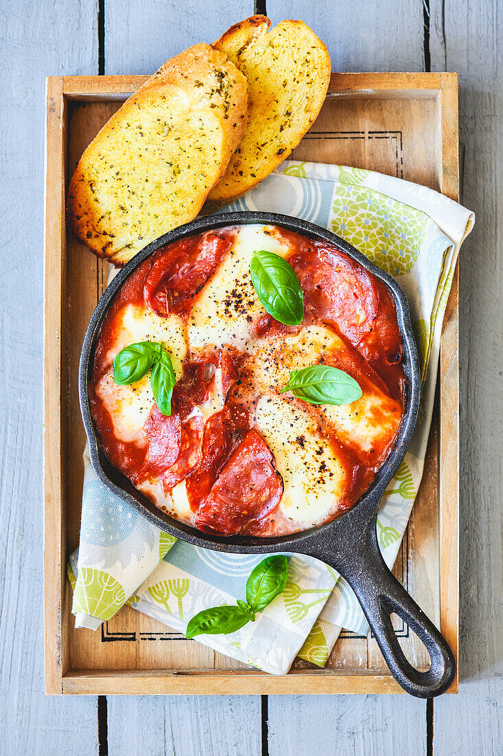 Pizza fondue dip