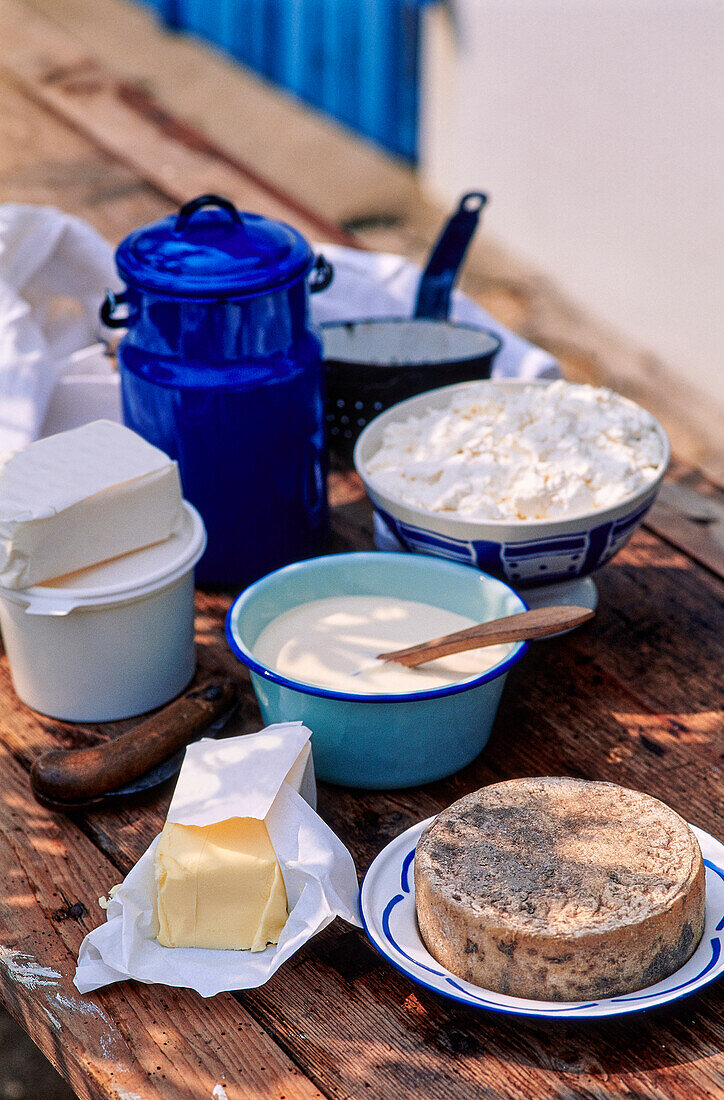 Cheese, butter, buttermilk from Brittany