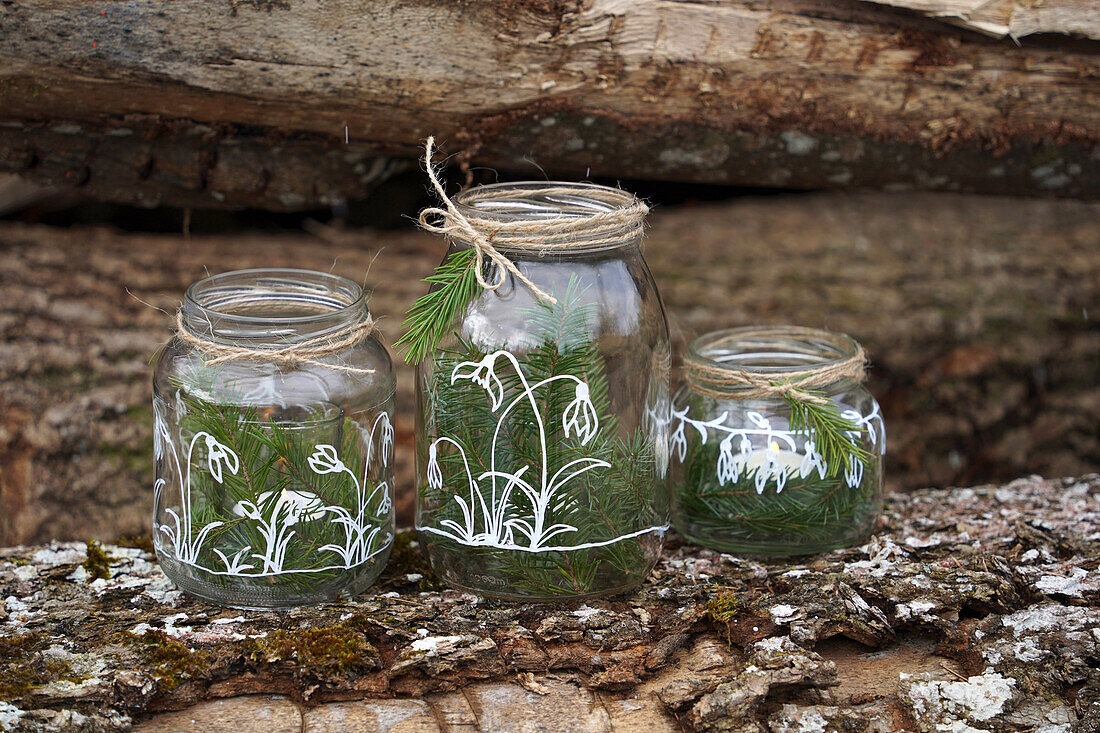 Canning jar painted with chalk pens