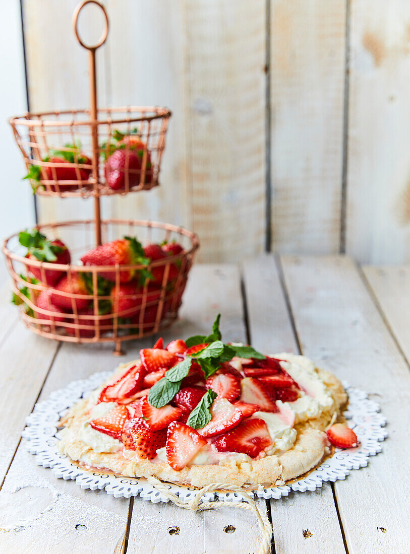Strawberry mascarpone pizza