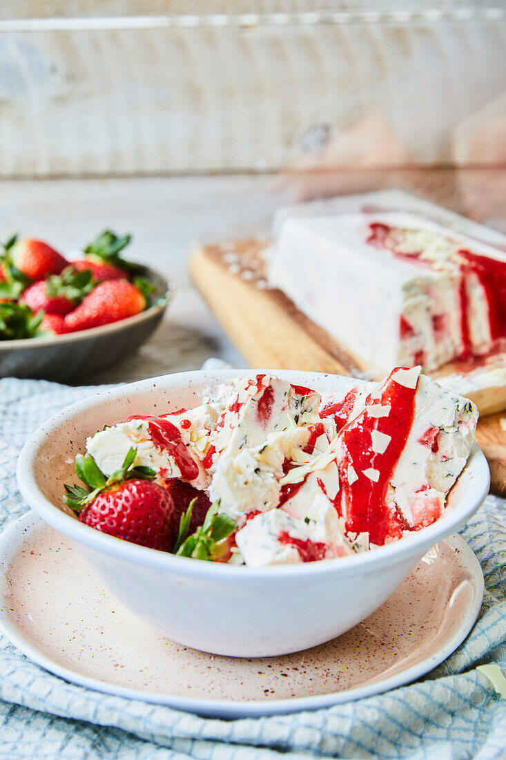 Stracciatella strawberry ice cream