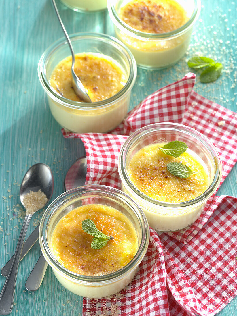 Creme Brûlée aus dem Glas