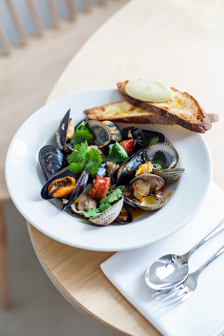 Mussels with chorizo, fino and aïoli