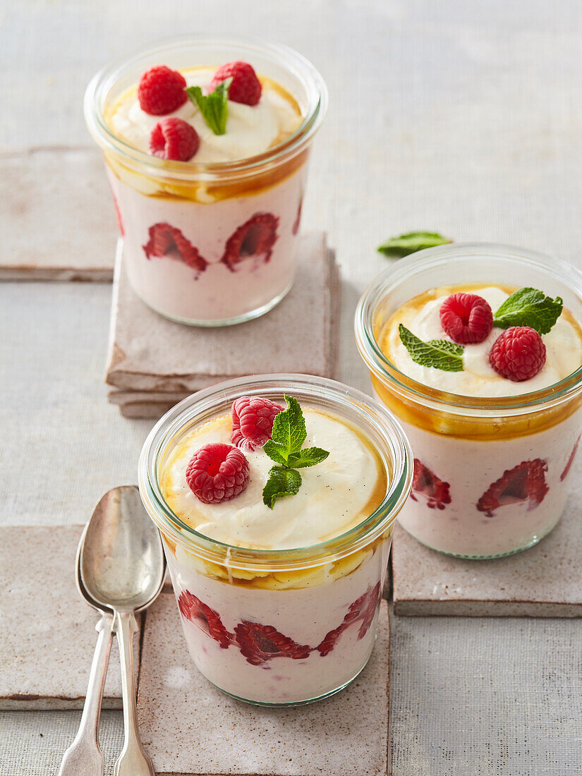 Raspberry tofu pudding