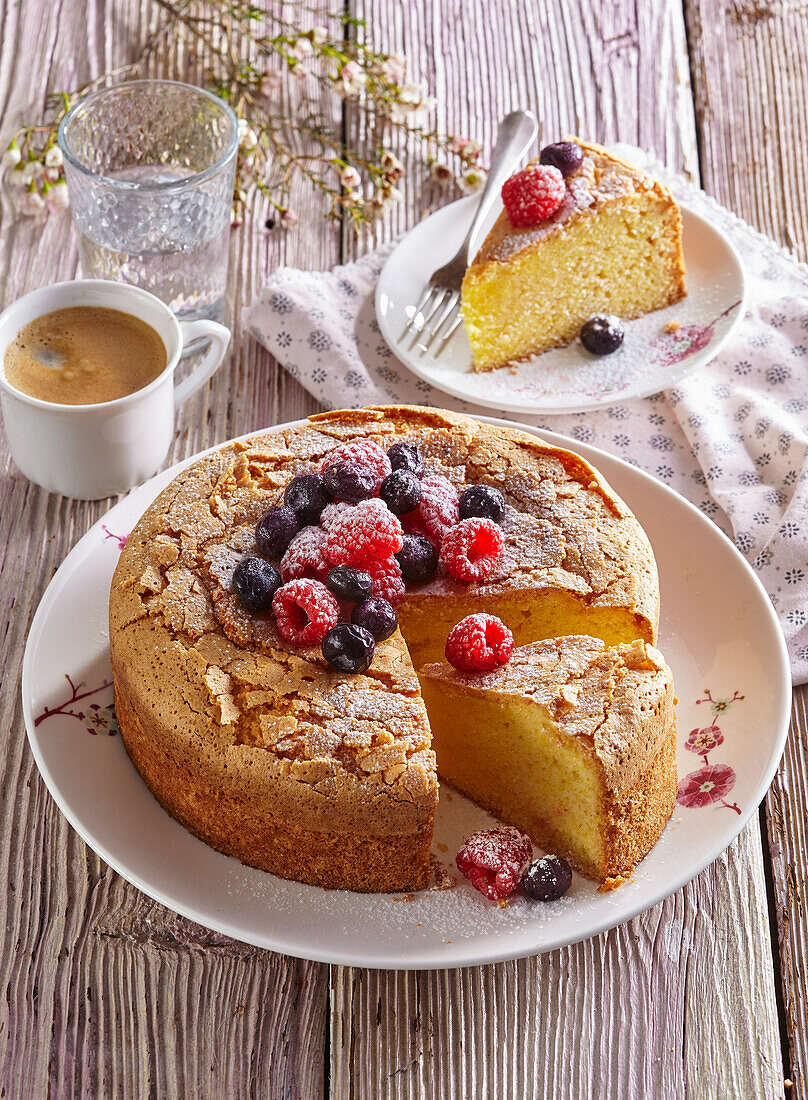 Pudding cake with fresh berries