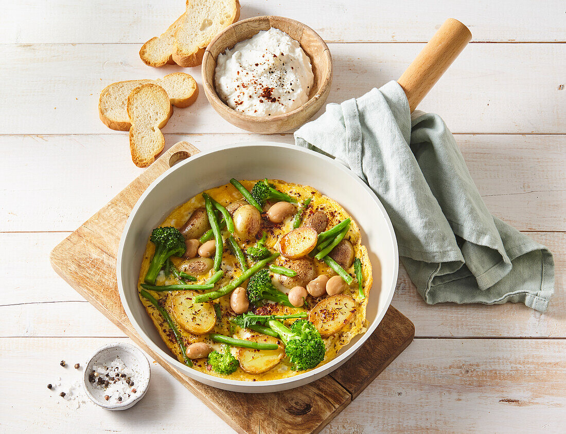 Broccoli frittata with beans and potatoes