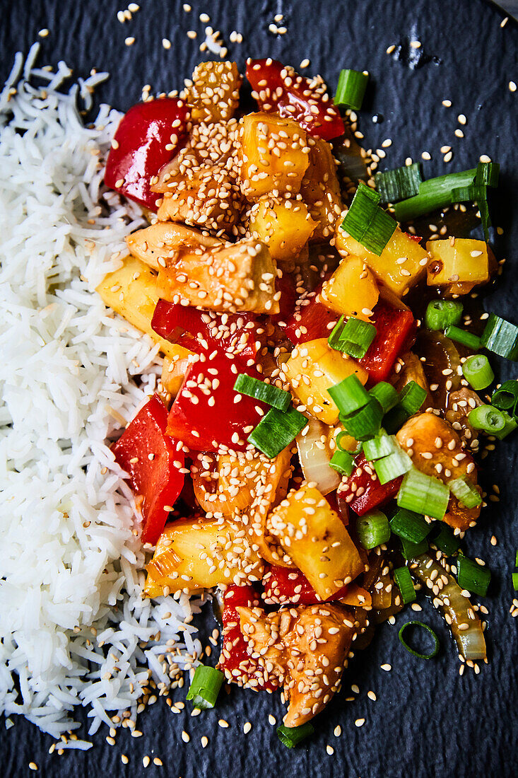 Chicken sweet and sour with sesame seeds