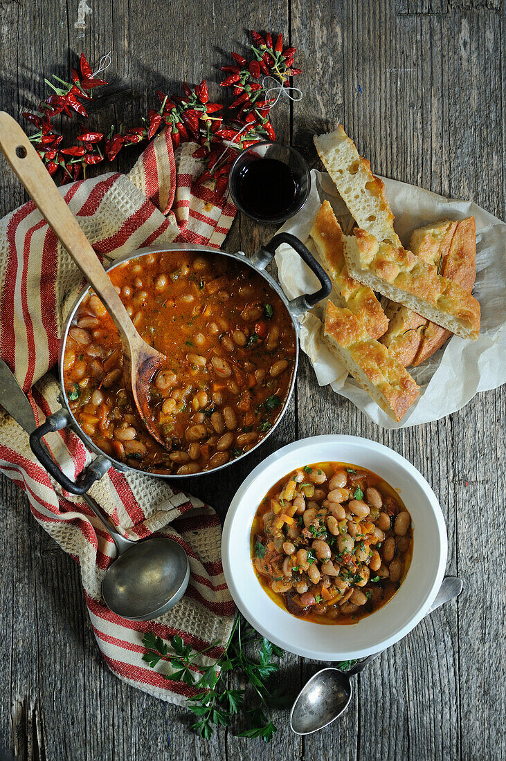 Spicy borlotti bean soup with focaccia bread