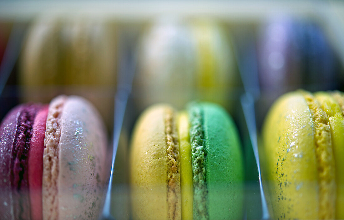 Colorful macarons