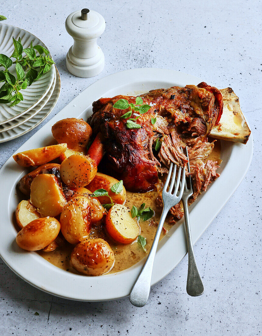 Lamb kleftiko with potatoes