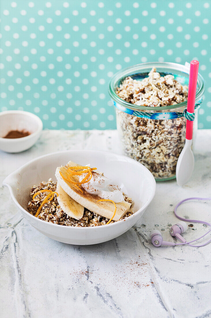 Orange and vanilla granola