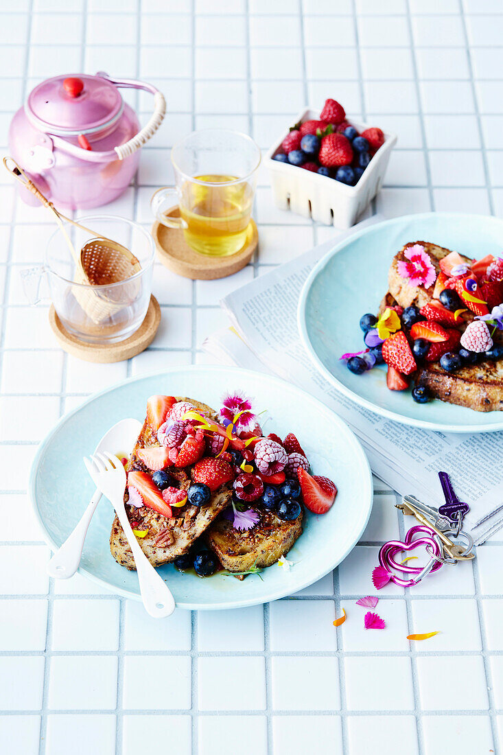 Spiced pecan french toast