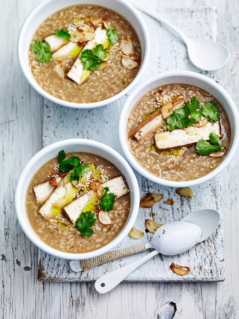 Brown rice congee with tofu