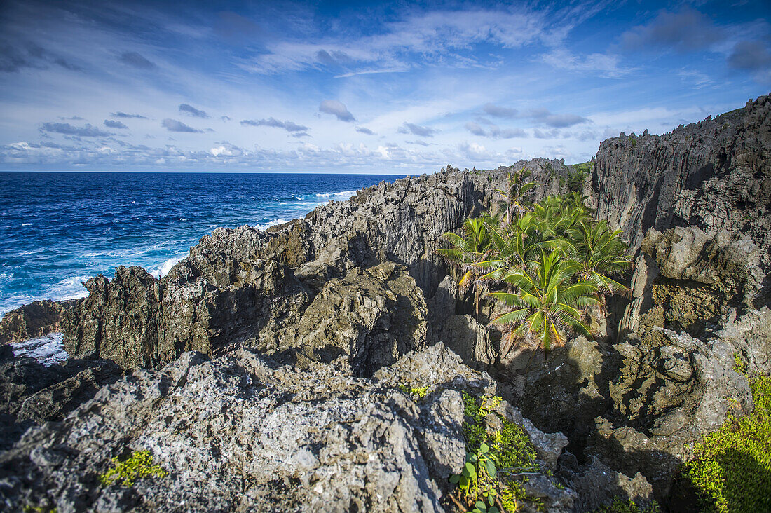 Zerklüftete Küstenlinie; Niue