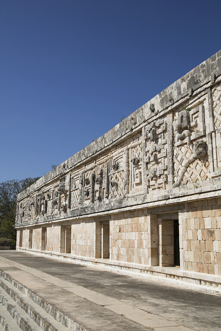 Nonnen Viereck, Maya-Ausgrabungsstätte Uxmal; Yucatan, Mexiko