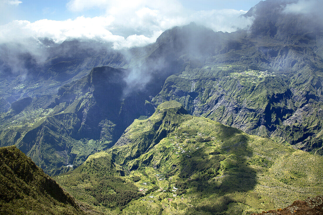 Panorama des Cirque De Mafate; Insel La Réunion, Frankreich