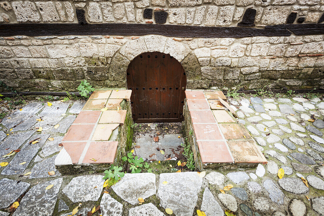 Eingang zu einer Synagoge; Beroea, Griechenland