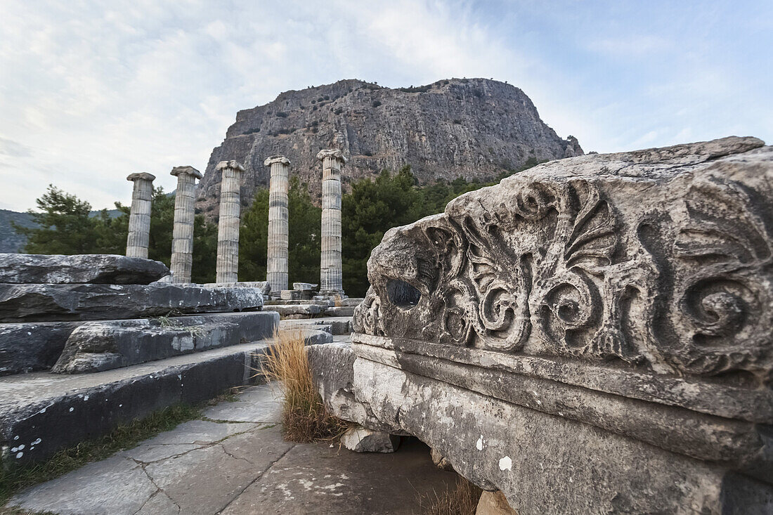 Ruinen des Heiligtums der Athene; Priene, Türkei