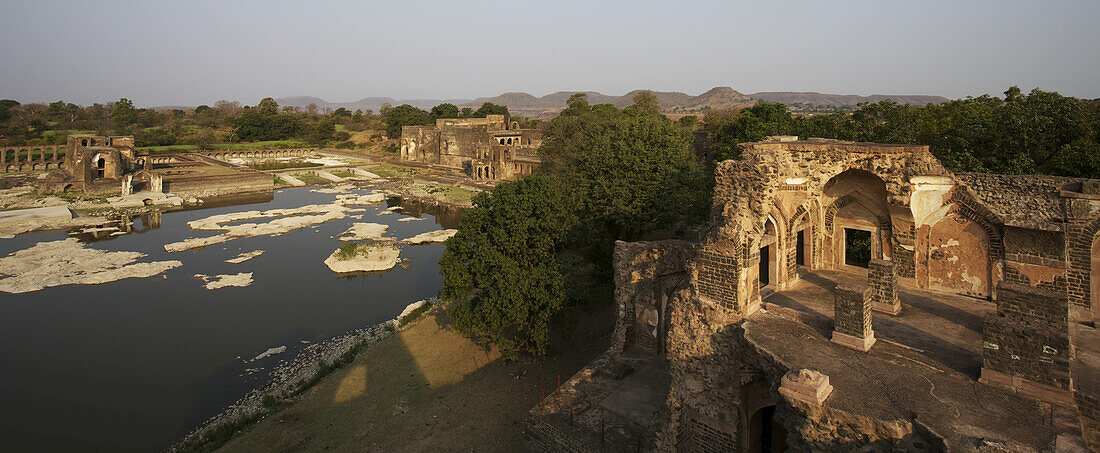 The Jahaz Mahal Palace In The Deserted City Of Mandu