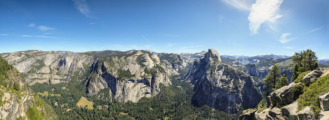 View From Glacier Point, Yosemite National Park; California, United States Of America