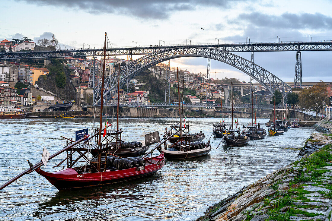 Die Brücke Dom Luis I.; Porto, Portugal