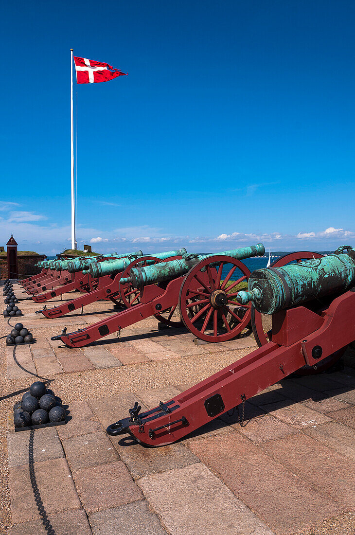 Kanonen auf der Kronborg, Helsingor, Insel Seeland, Dänemark