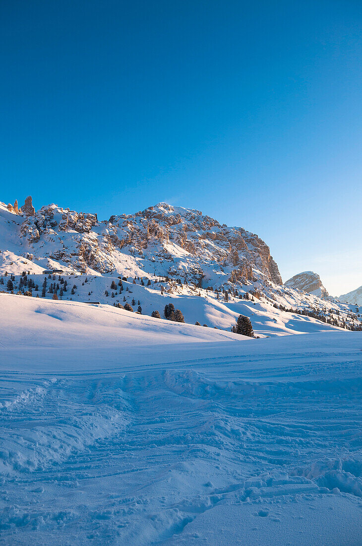 Grödnerjoch und Sellagruppe, Gröden, Bezirk Bozen, Trentino Südtirol, Dolomiten, Italien