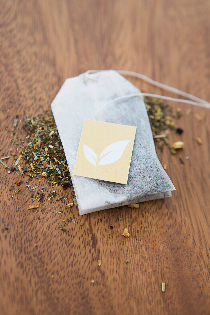 Tea Bag with Tag and Loose Tea, Studio Shot