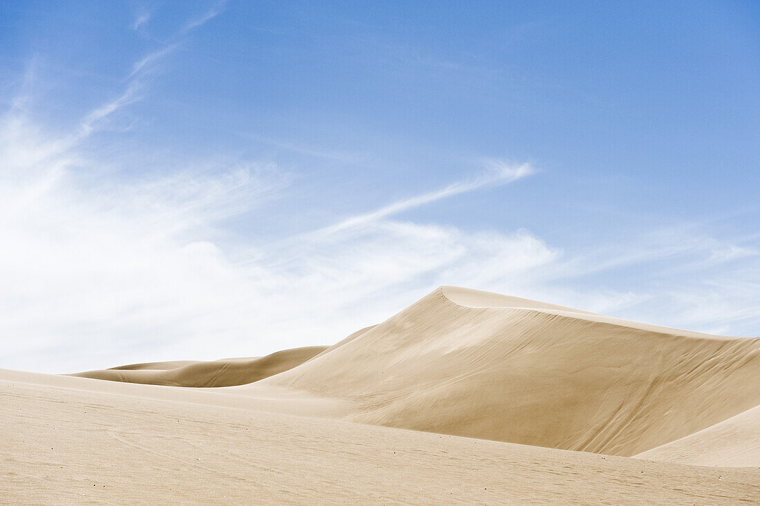 Imperial Sand Dunes Recreation Area, California, USA