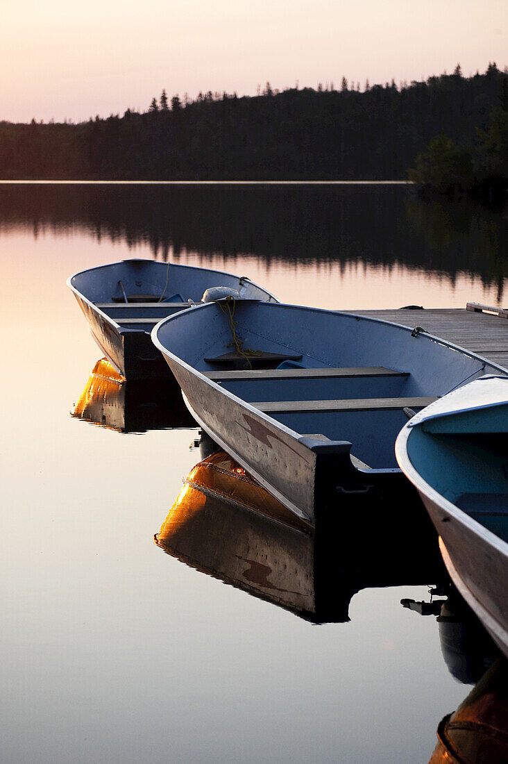 Fischerboote, Otter Lake, Missinipe, Saskatchewan, Kanada