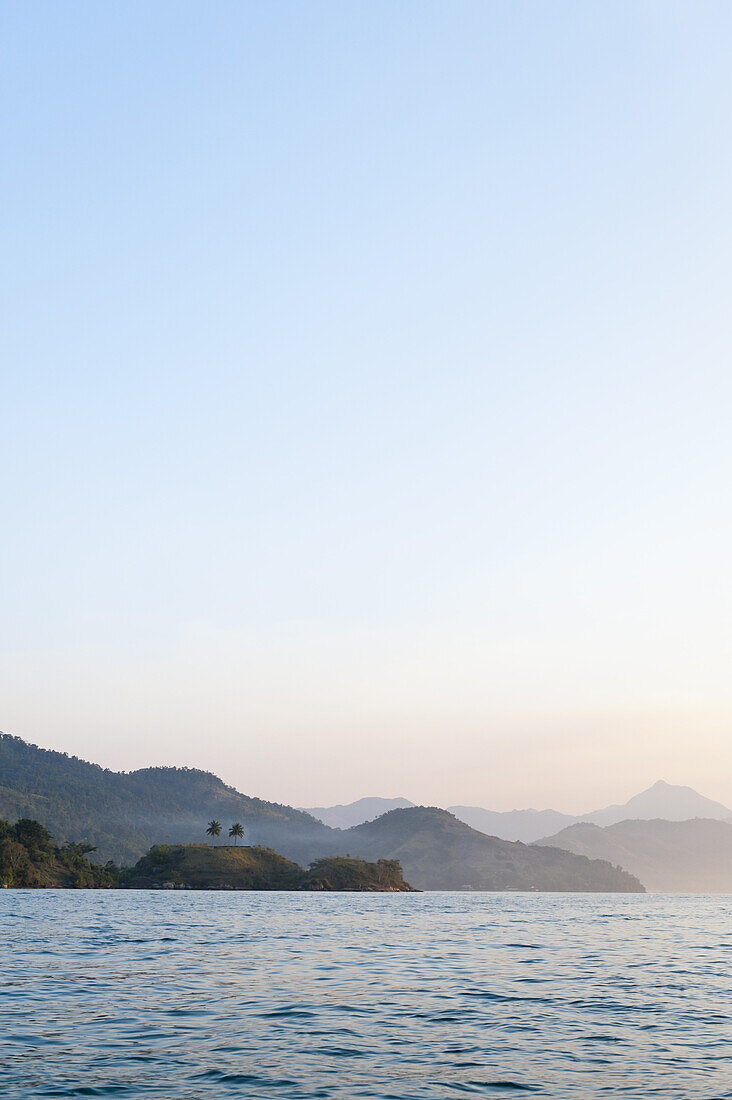 Blick auf die Berge bei Paraty, Costa Verde, Brasilien