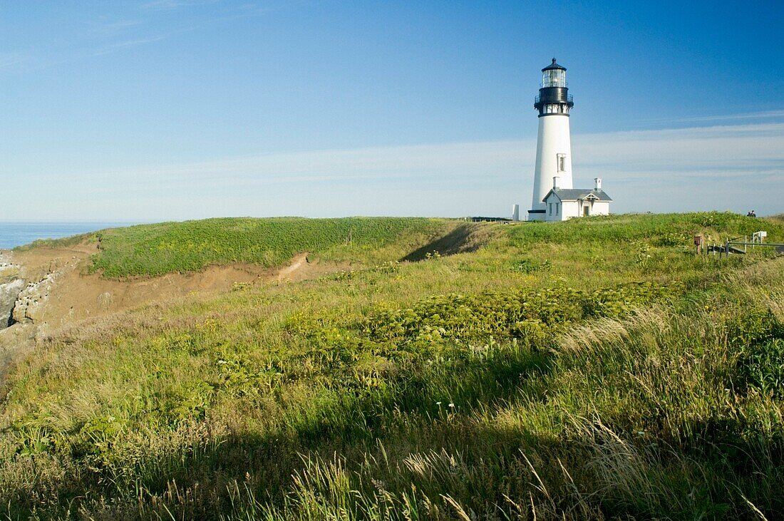 Yaquina Head Lighthouse; Newport, Oregon, Usa