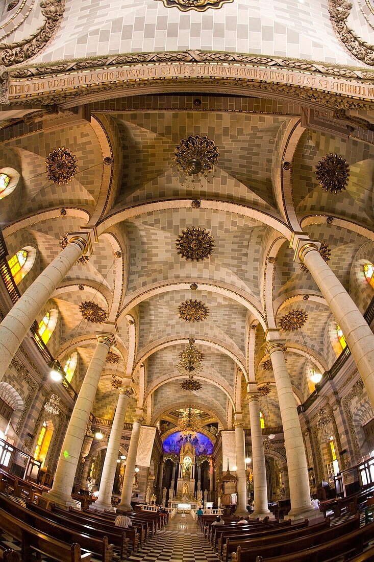 Kathedrale der Unbefleckten Empfängnis, erbaut 1856 in einer Mischung aus spanischem und maurischem Stil, im historischen Altstadtviertel gelegen; Mazatlan, Sinaloa, Mexiko