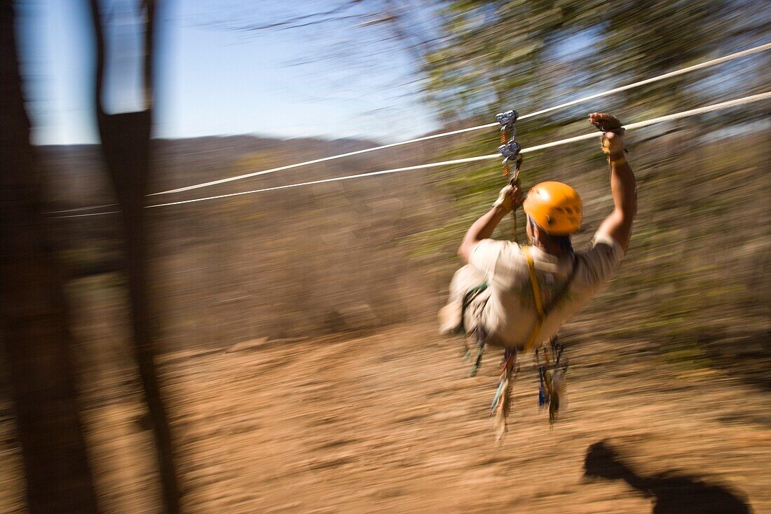 Teilnehmer des Huana Coa Canopy Adventure; La Noria, Sinaloa, Mexiko