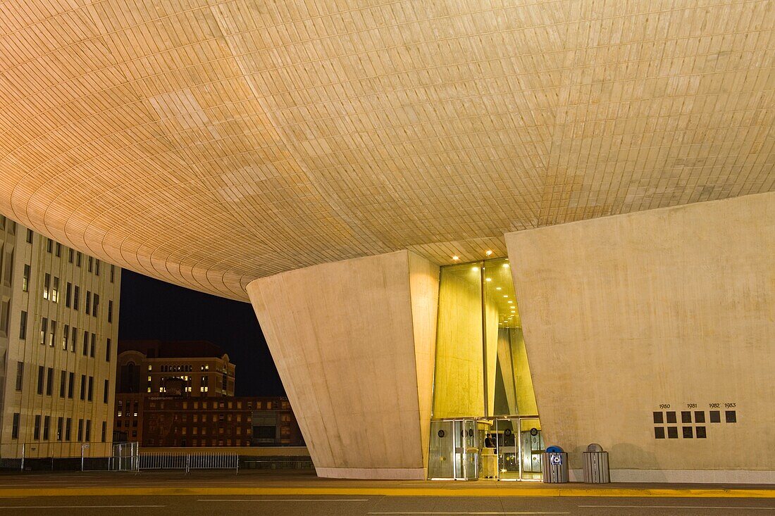 The Egg Performing Arts Center; Albany, New York, Usa