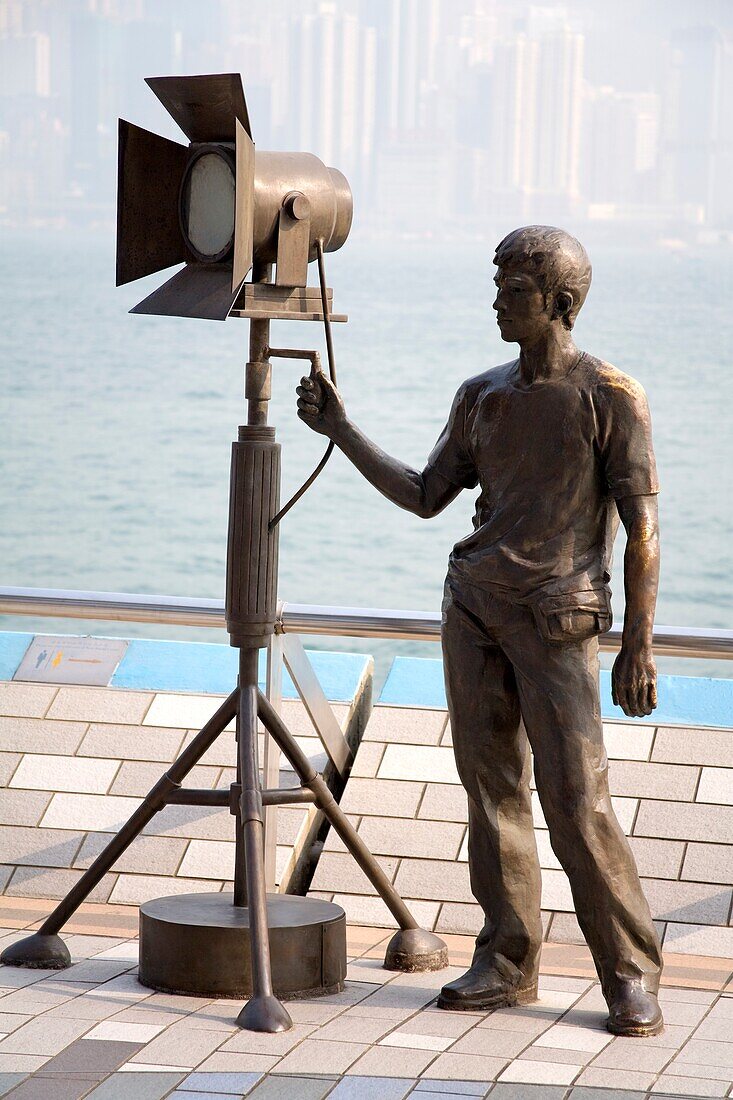 Statue auf der Straße der Sterne im Stadtteil Kowloon; Hongkong, Hongkong-Territorium, China