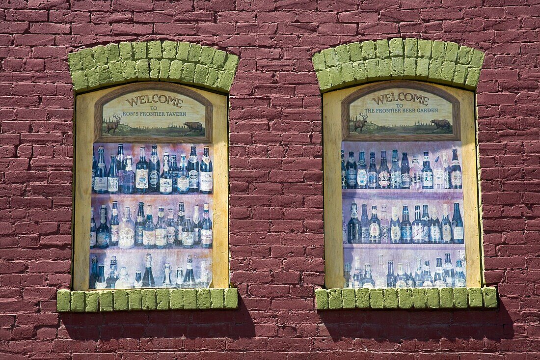 Historic District Window; Ellensburg, Washington, Usa