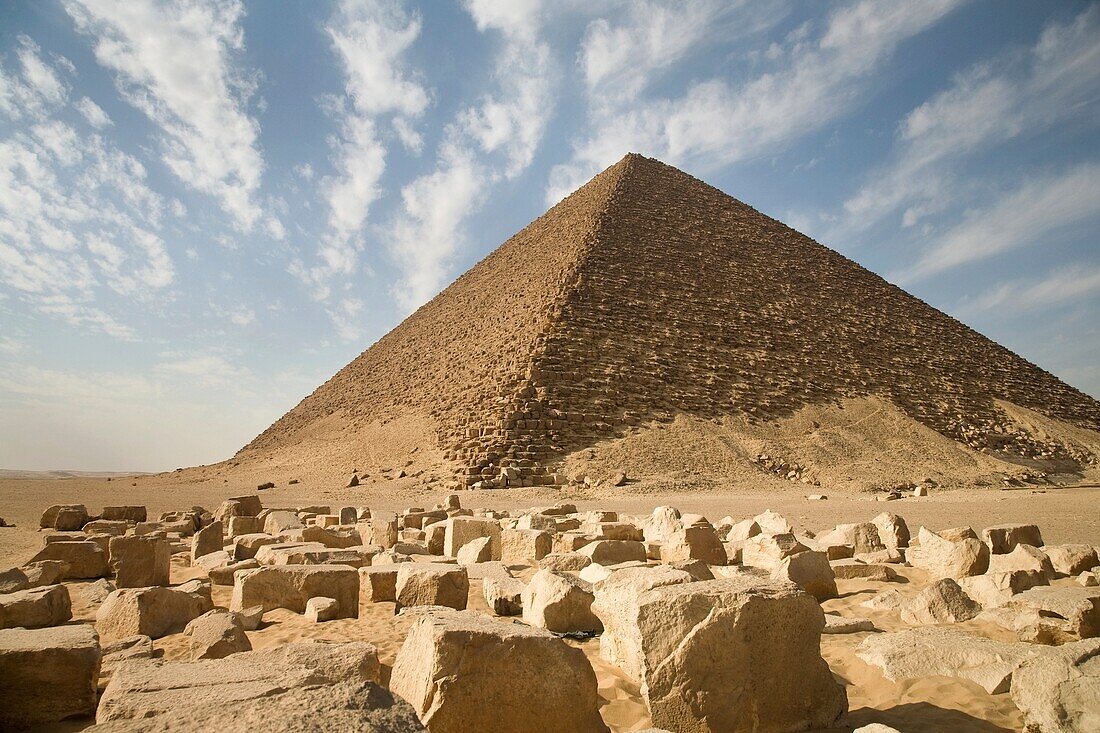 Pyramide in der Wüste