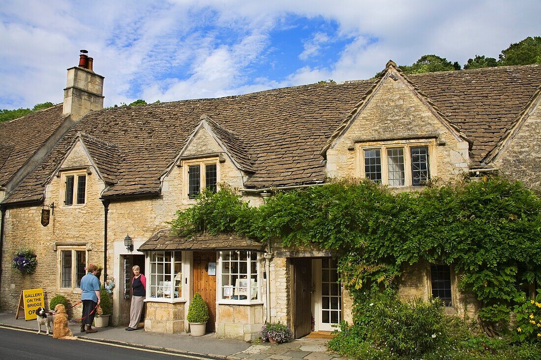 Kunstgalerie, Castle Combe, Cotswolds, Grafschaft Wiltshire, England