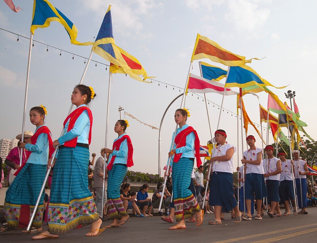 Fahnenträger, Blumenfest, Chiang Mai, Thailand