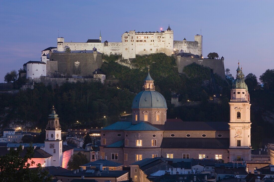 Altstadt mit barocker Architektur, Salzburg, Österreich