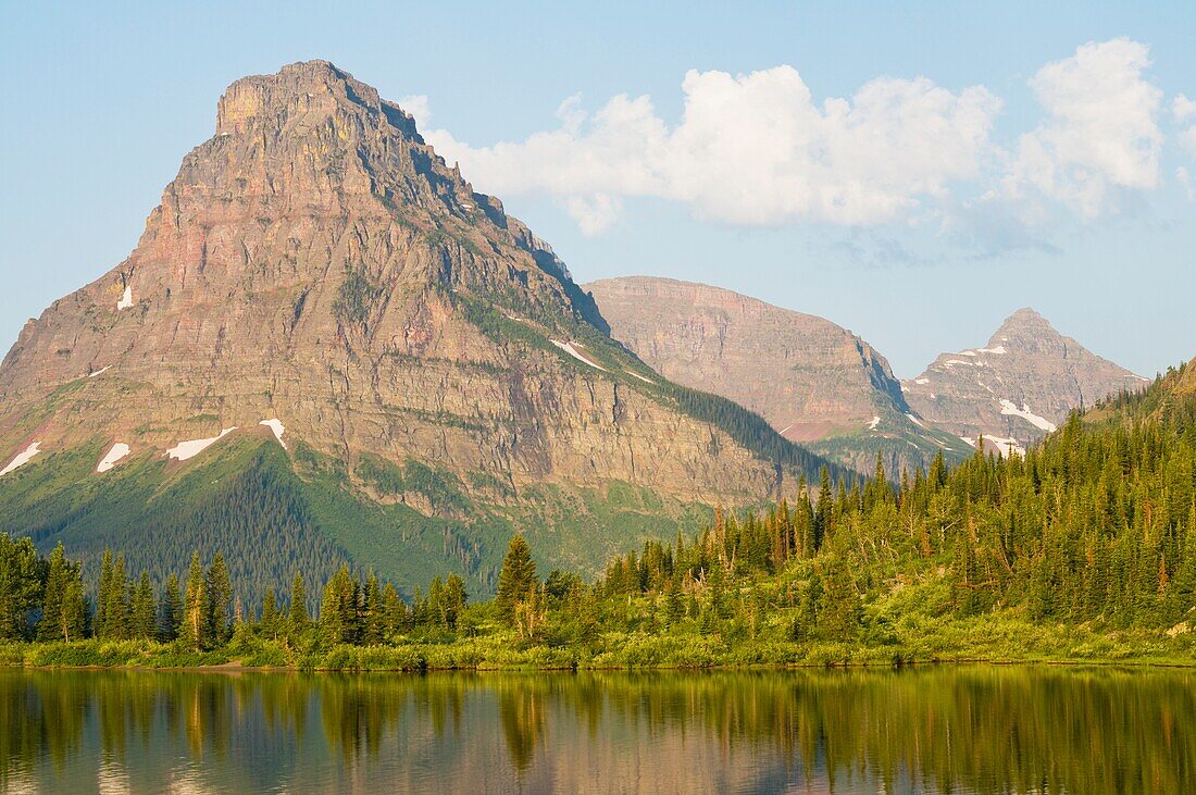 Zwei Medizin-See, Glacier National Park; Montana, Usa