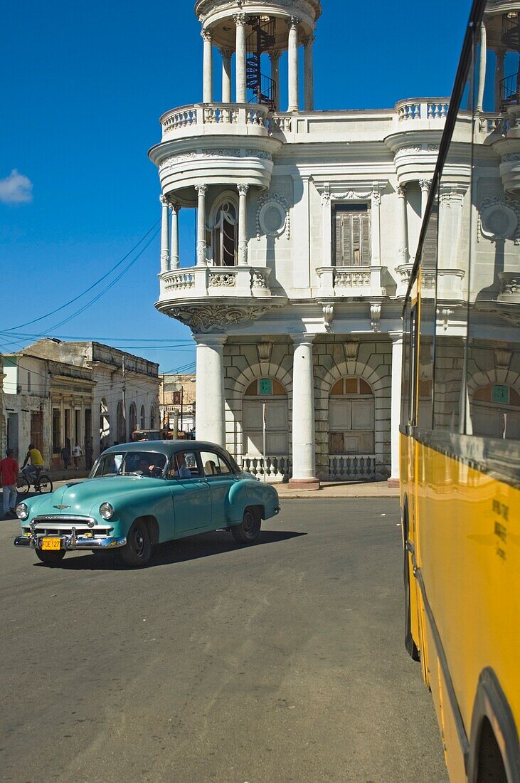 A Vintage Car Outside The Palacio Ferrer.