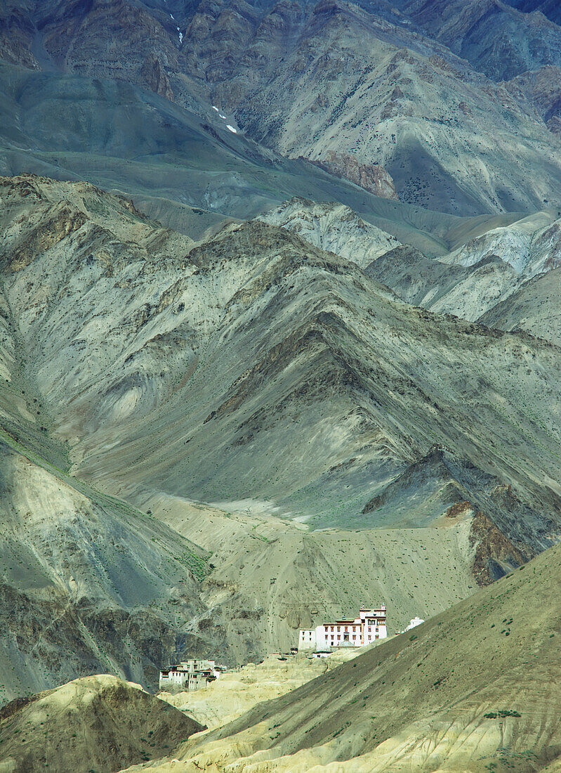 Lamayuru-Kloster in karger Umgebung